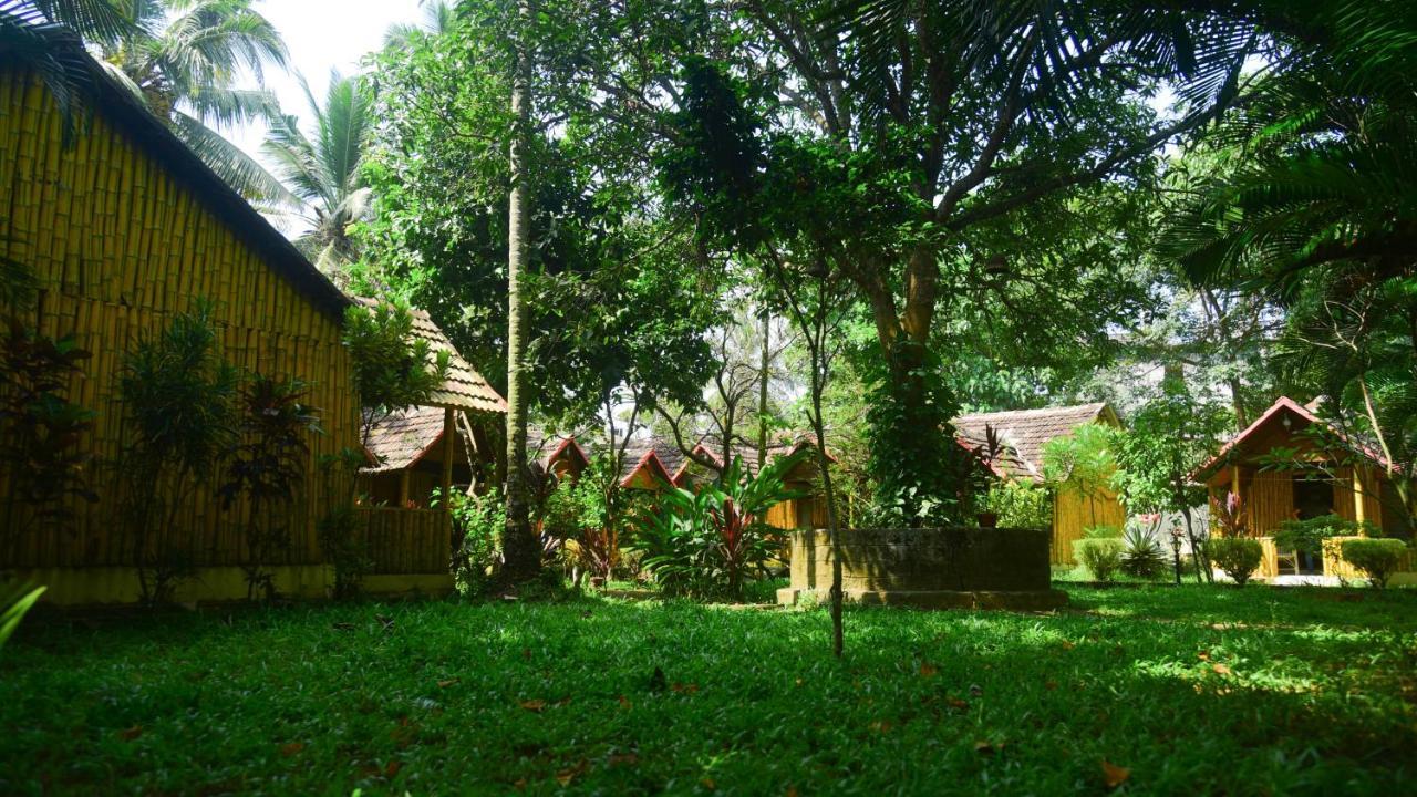 Savithri Inn Cottage Varkala Exterior foto
