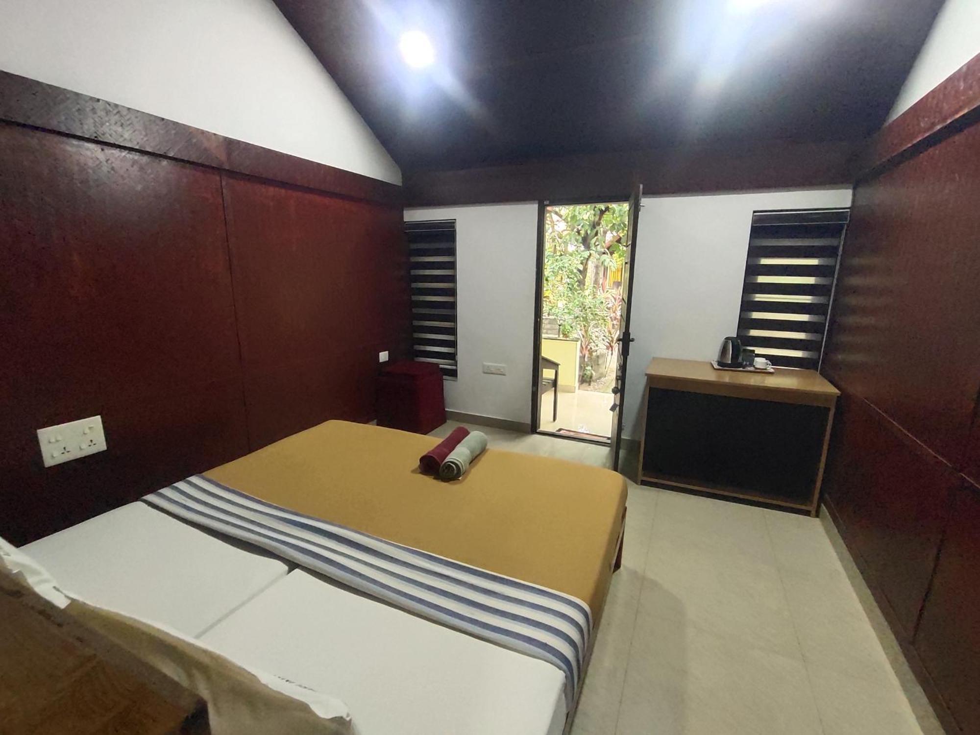 Savithri Inn Cottage Varkala Zimmer foto